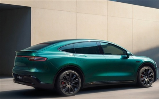 智界新车计划曝光！赵长江回应S7更新换代：有 但不是今年