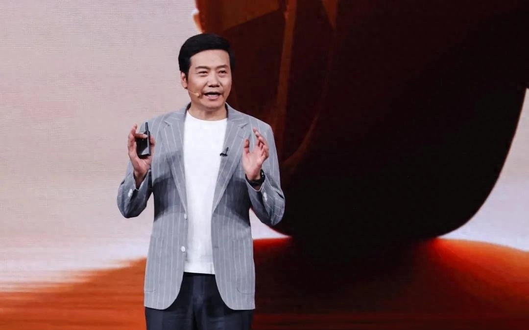 8558亿小米，撞上“平庸”的墙