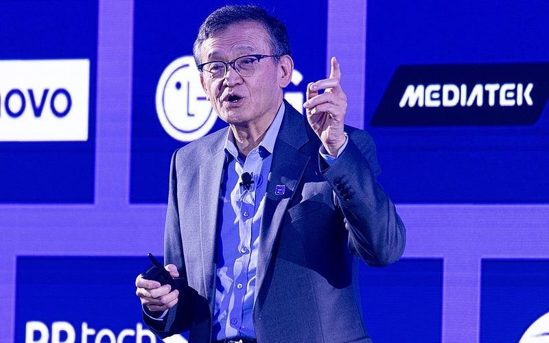 “美国要学台积电，挽救英特尔”