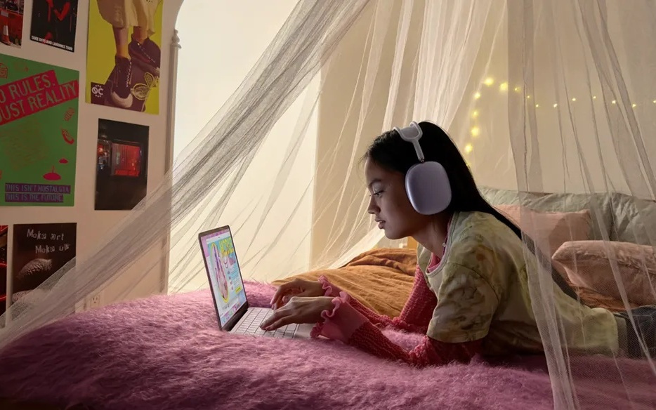 苹果发布MacBook Neo