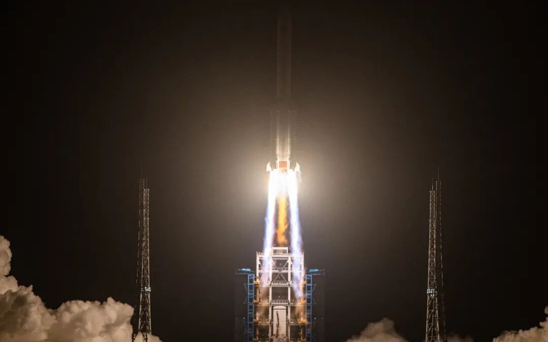 我國成功發射通信技術試驗衛星二十三號