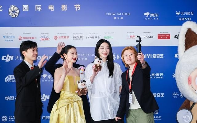 大疆 Pocket 4亮相第十六届北京国际电影节