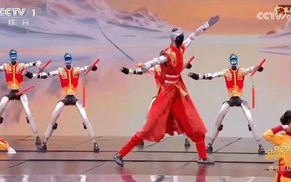 赛博真功夫!揭秘春晚宇树人形机器人武术表演背后的“黑科技”