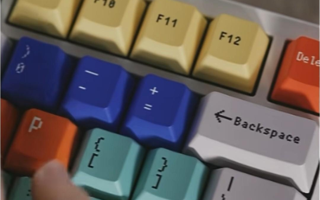 VGN预热WPS联名键盘，12月31日20:00发售