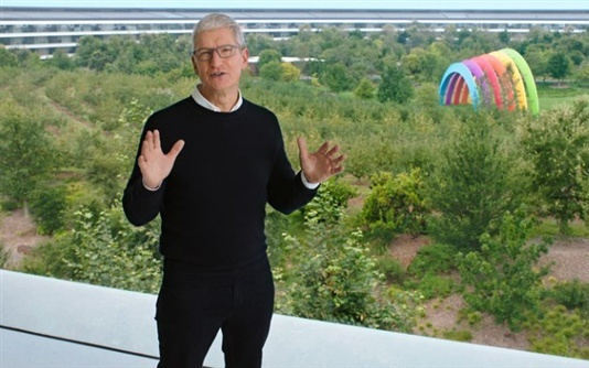 苹果CEO库克：iPhone创下历史最佳季度表现！全球所有地区均刷新纪录