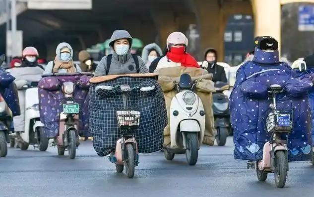 降温+降雨！你的“小电驴”发出低温警报？这些事要注意！