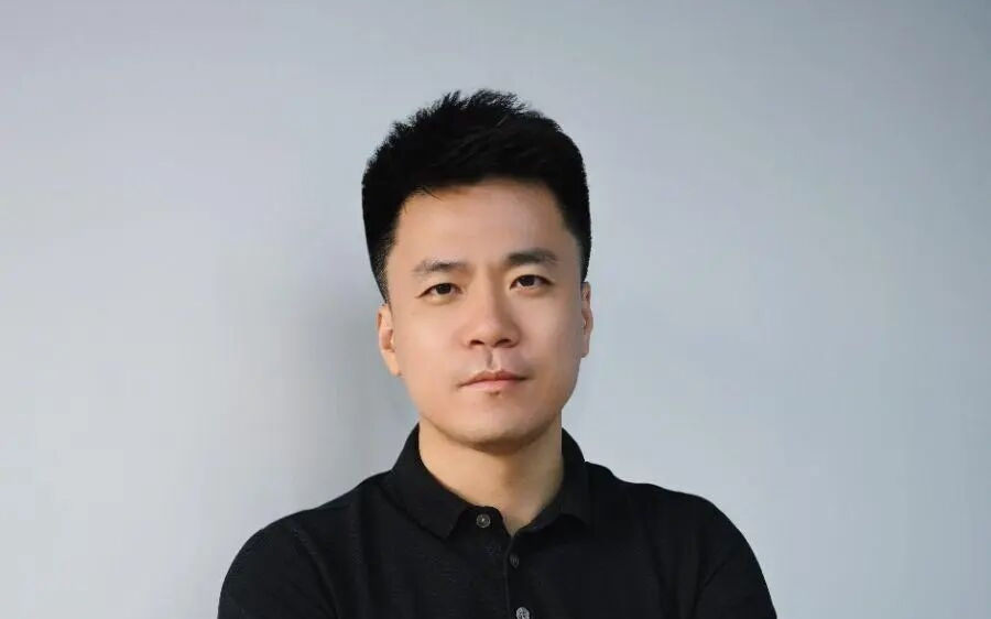 对话千寻智能韩峰涛:真正的机器人是生产力,不是展品和玩具