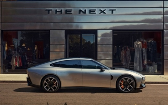 比人眼更清晰！何小鹏揭秘第二代VLA：夜晚及特殊天气几乎不受影响