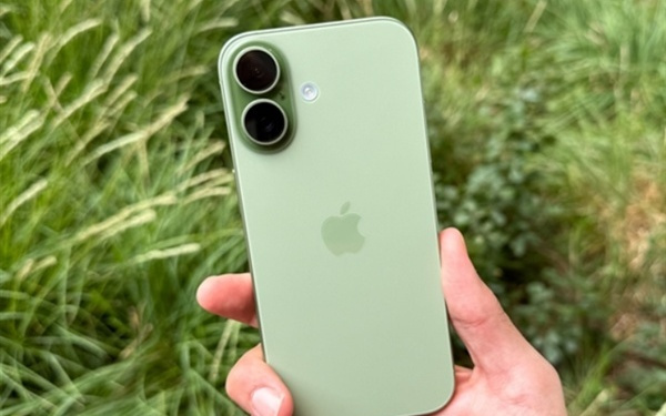 刚买就遇iPhone 17大降价的受害者发声：这些情况可退货