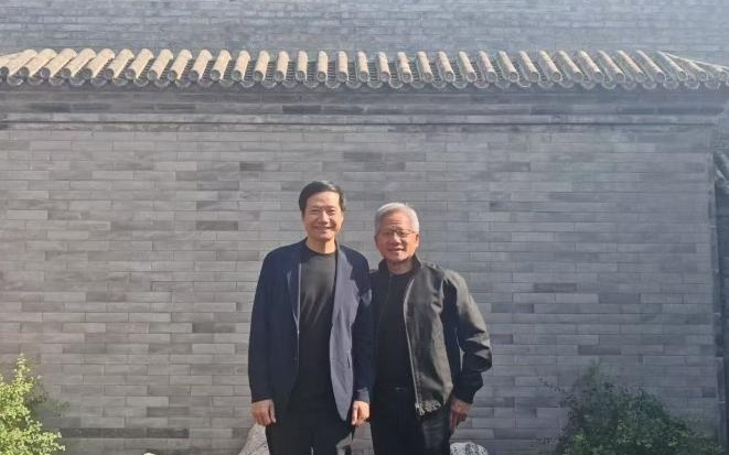 黄仁勋：我很想买一辆小米汽车