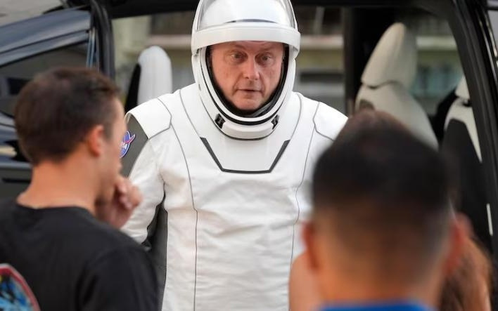 美国宇航员太空紧急撤离原因披露：突然失语，持续20分钟，医生至今没找到原因