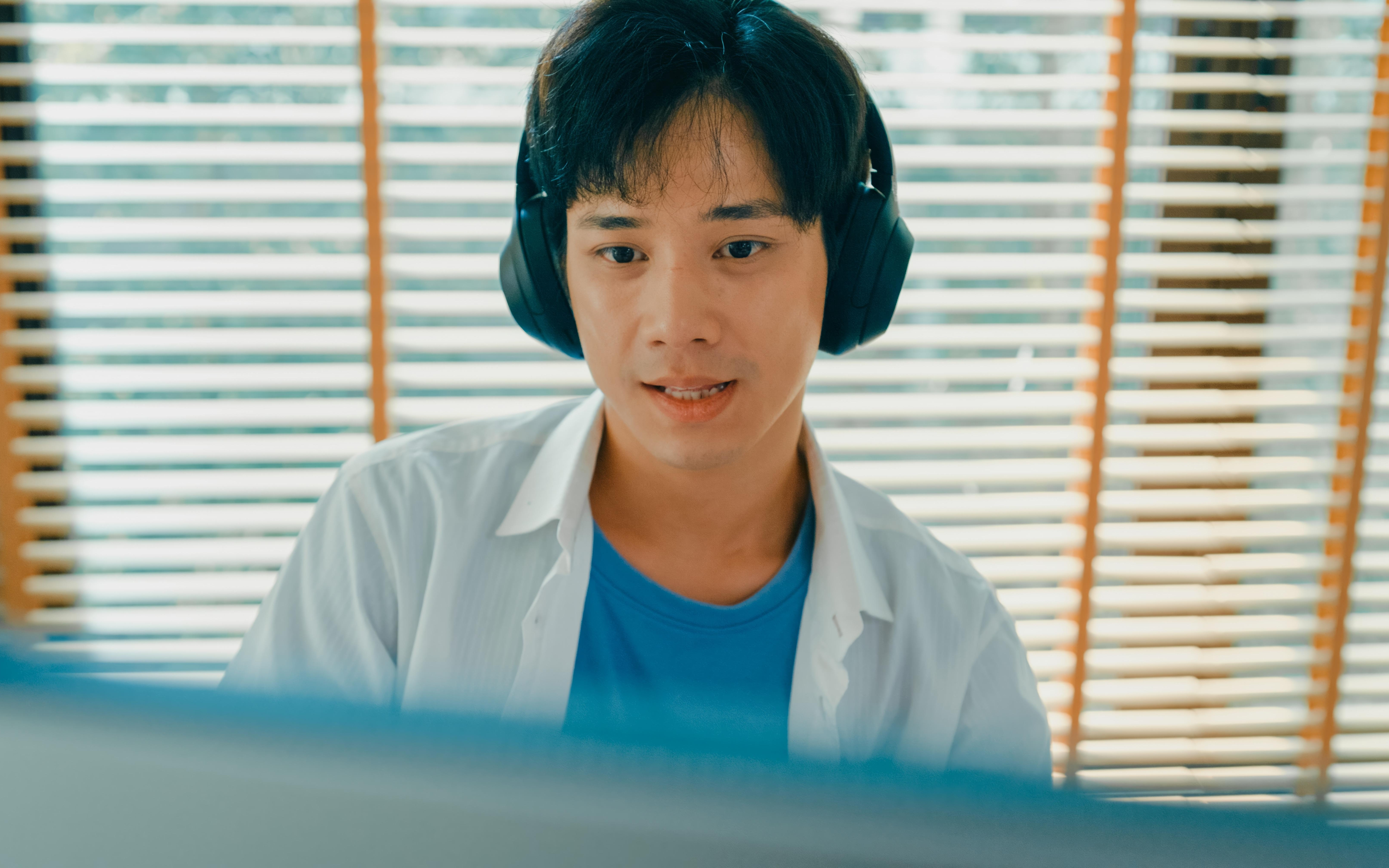 AI正在成为“孤独止痛药”，这是社交能力的一场不可逆退化