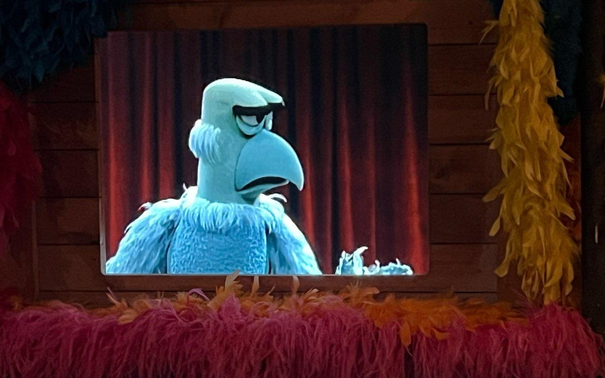 绝版游乐项目变身VR大作:苹果头显将引入《布偶视觉3D》