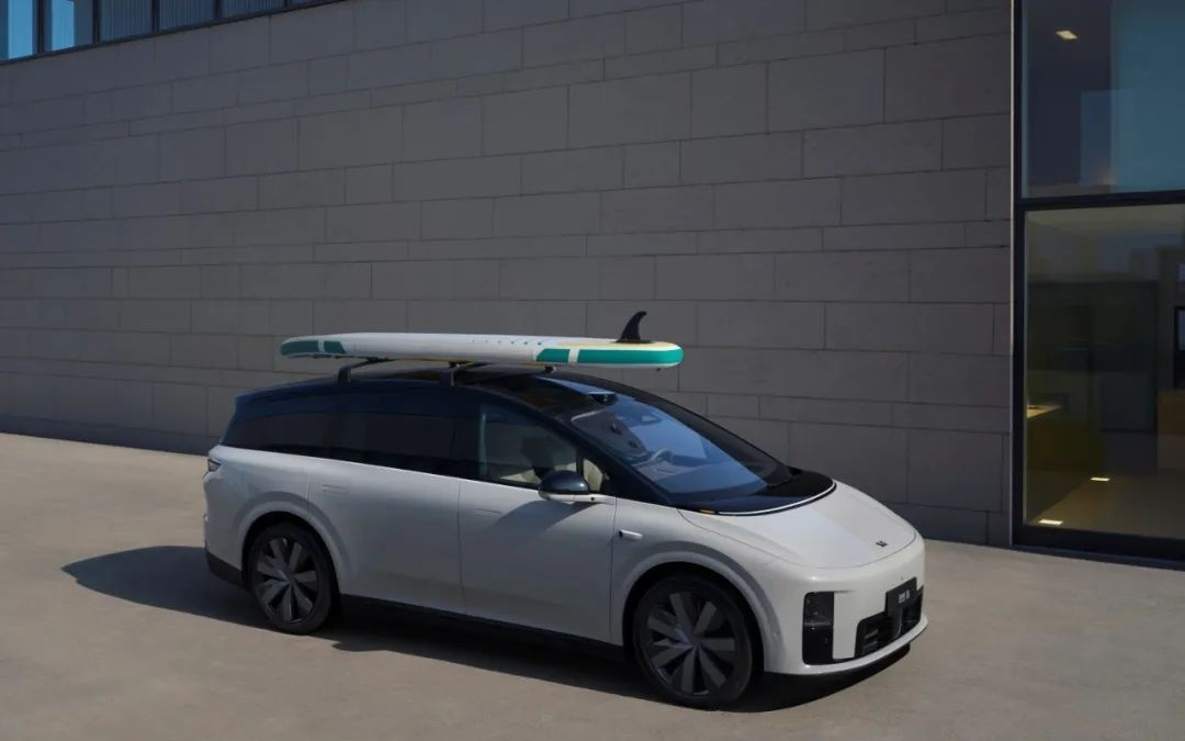 理想汽车：i8发布会展示的电池采用自研代工模式，由欣旺达生产