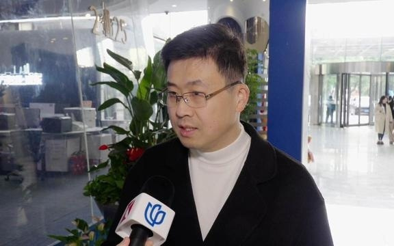 人工客服“躲猫猫”，一键转人工为何这么难？