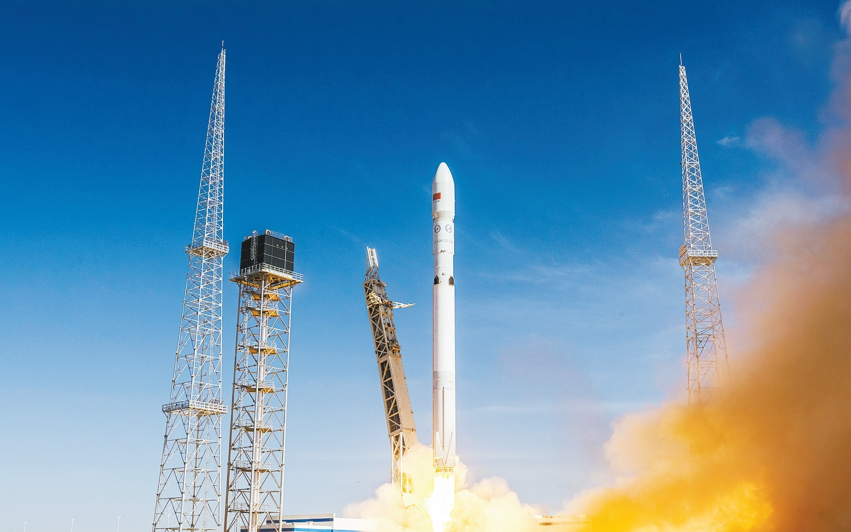 新型可重复使用火箭长十二乙首飞成功，我国互联网星座建设再添“利器”