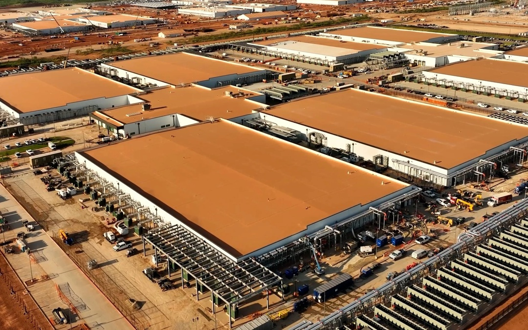 OpenAI“星门”项目遭遇人才地震：消息称三名核心成员跳槽Meta