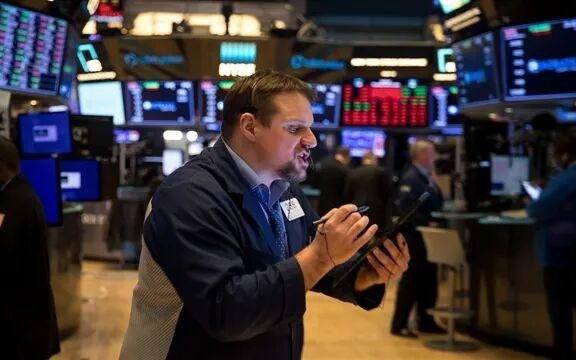 美股反弹，苹果涨超3%