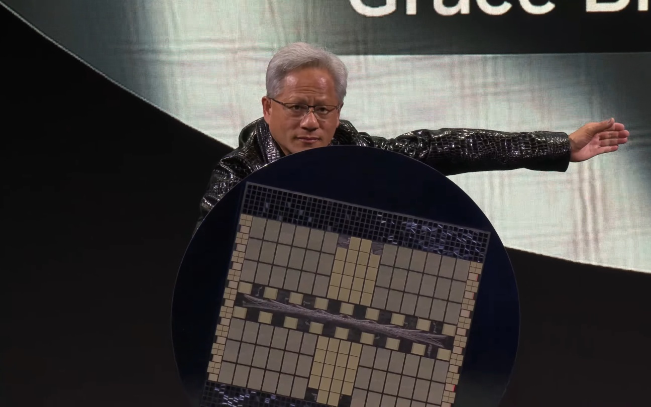 《黄仁勋传》作者威特：谷歌是对英伟达“AI霸权”的最大威胁