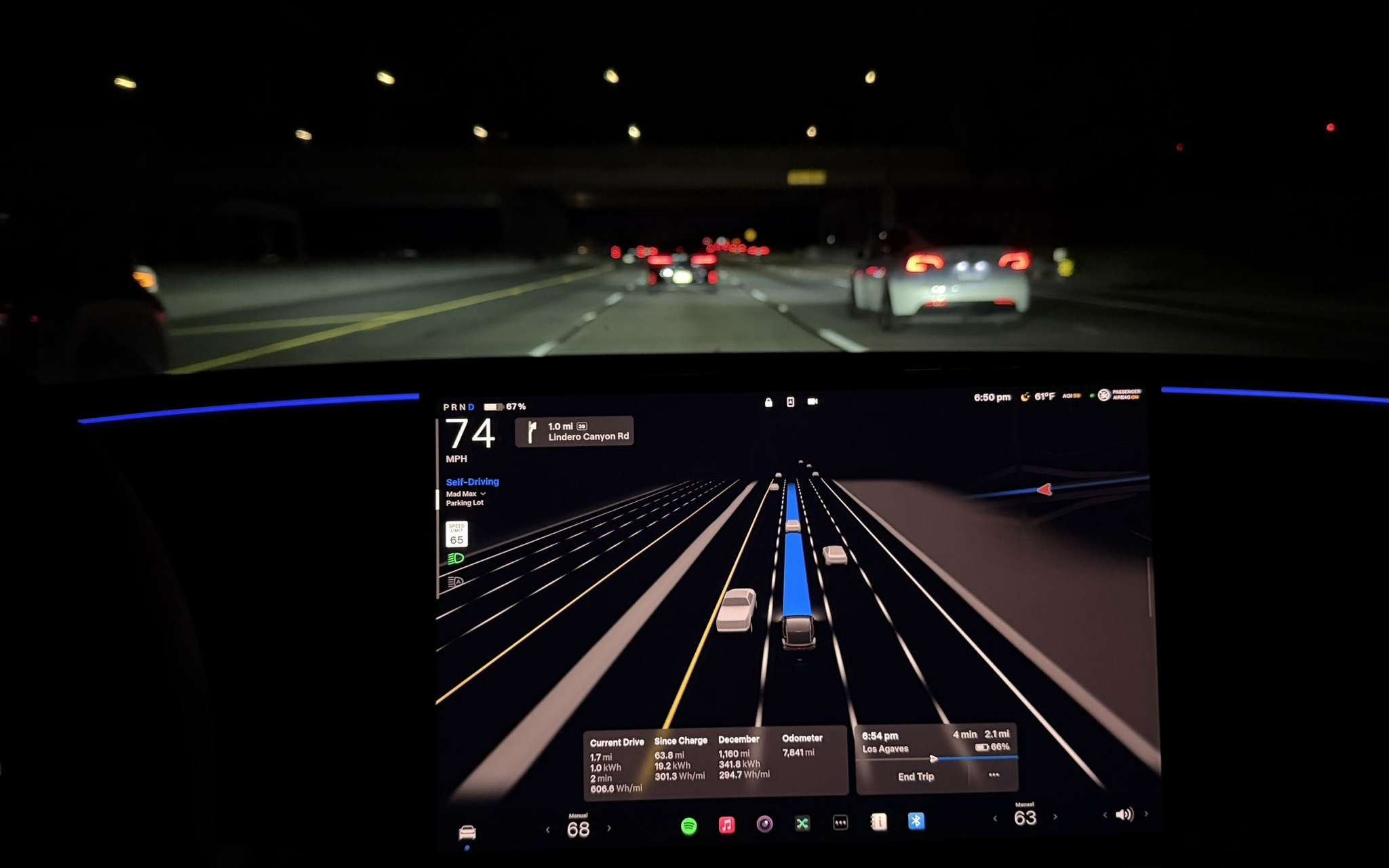 马斯克：要实现安全的无监督自动驾驶，需要100亿英里的训练数据