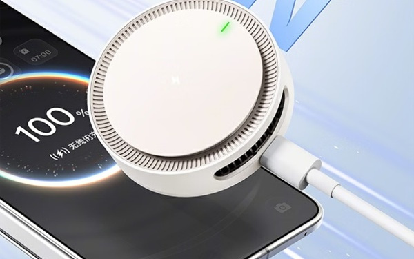 349元 OPPO磁吸小涡轮2无线充电器发布：自带360度旋转支架