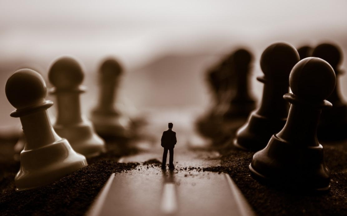 人事震荡两年后，俞敏洪又选了“自己人”，一位新东方校长接棒东方甄选