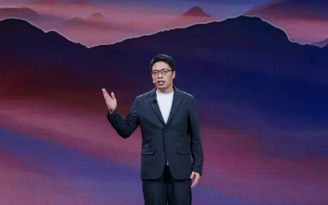 家庭场景出行，华为乾崑用「奕境」给出新答案