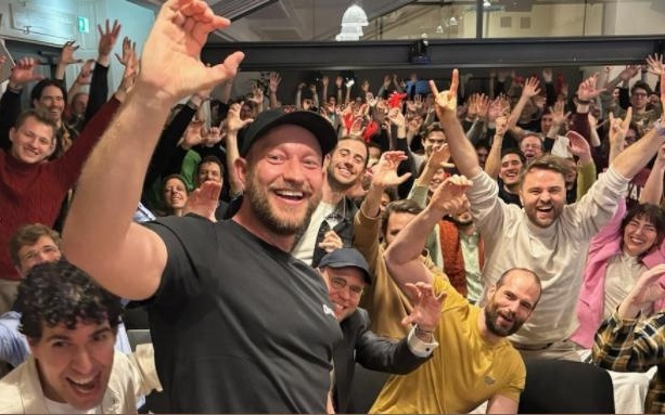 爆火OpenClaw，创始人突然加入OpenAI！星标飙到197k