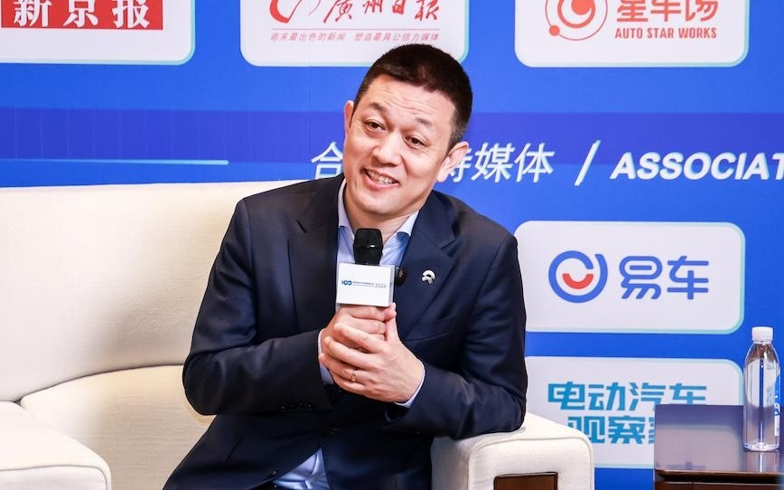 蔚来李斌：自研芯片省不少钱，年销量瞄准50%增长率