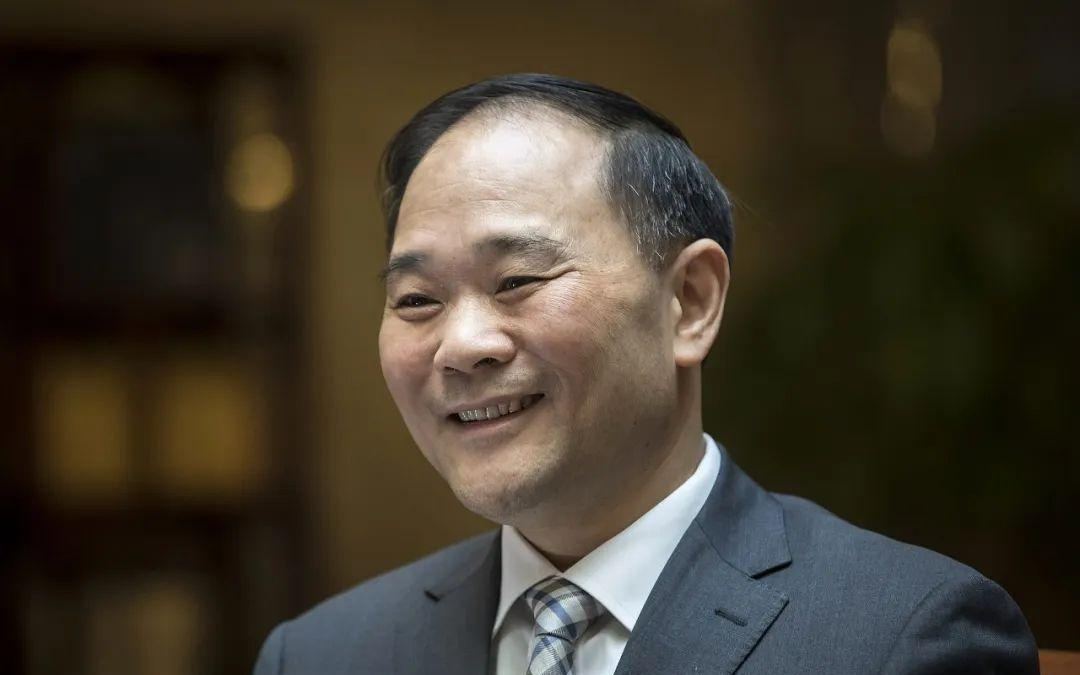 「价格战」打了半年，吉利如何做到核心利润暴增 102% ？
