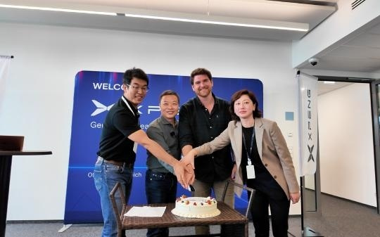 小鹏汽车德国慕尼黑研发中心正式启用 CEO何小鹏现身