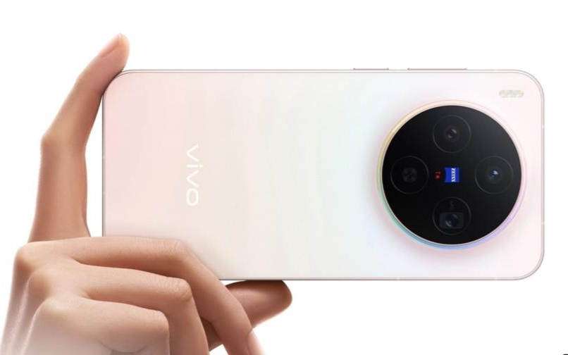 消息称vivo X300 Ultra手机超广角，支持增强超广角+视频能力