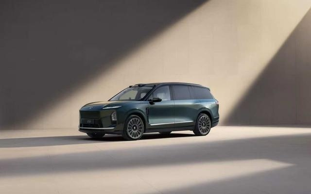 11年浮沉首盈利，蔚来能赢下未来吗？