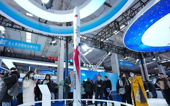 无锡民营航天企业的太空旅行船票卖出2张,太空旅行离我们有多远?