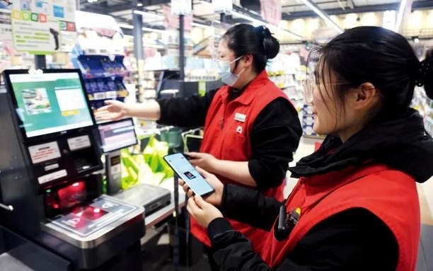 “龙虾”热潮里，被过度制造的焦虑