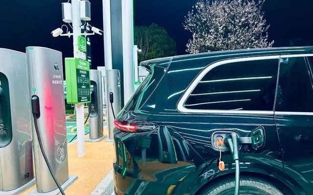 明年起新能源汽车或将征收5%购置税