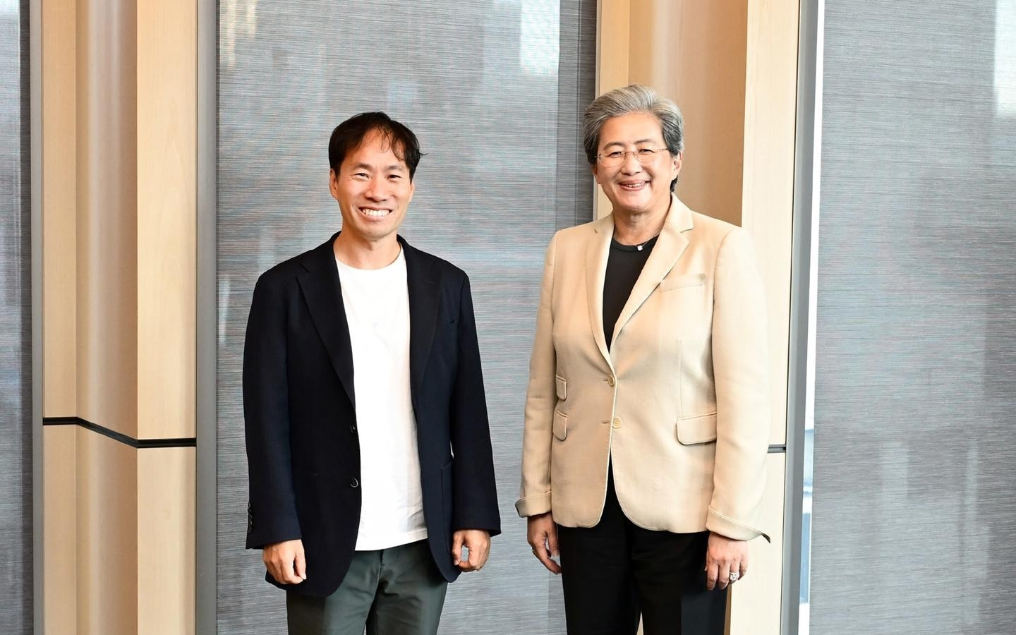 韩国Upstage宣布将分阶段部署AMD Instinct MI355显卡加速器