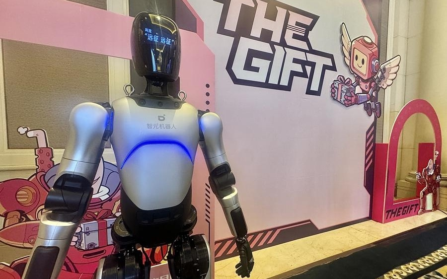 AI的新拐点：具身智能何时迎来属于它的“ChatGPT时刻”？