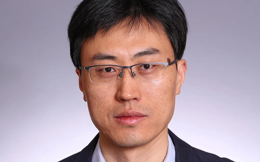 最新AI军事模拟：Claude、Gemini、GPT对决，95%对局发射核弹