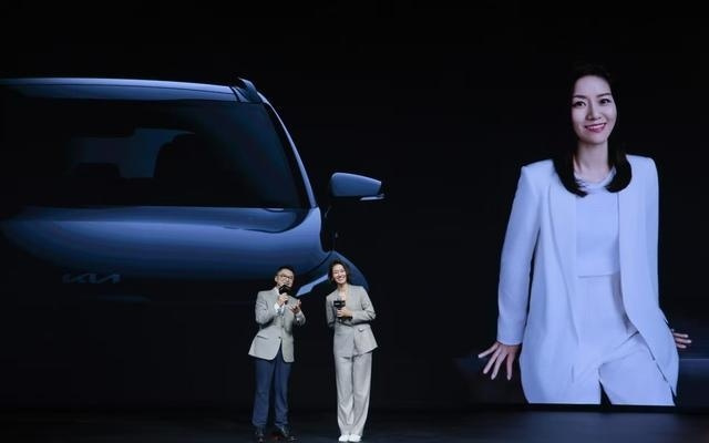 起亚新狮铂拓界首发亮相，高管称“开启合资燃油SUV新篇章”