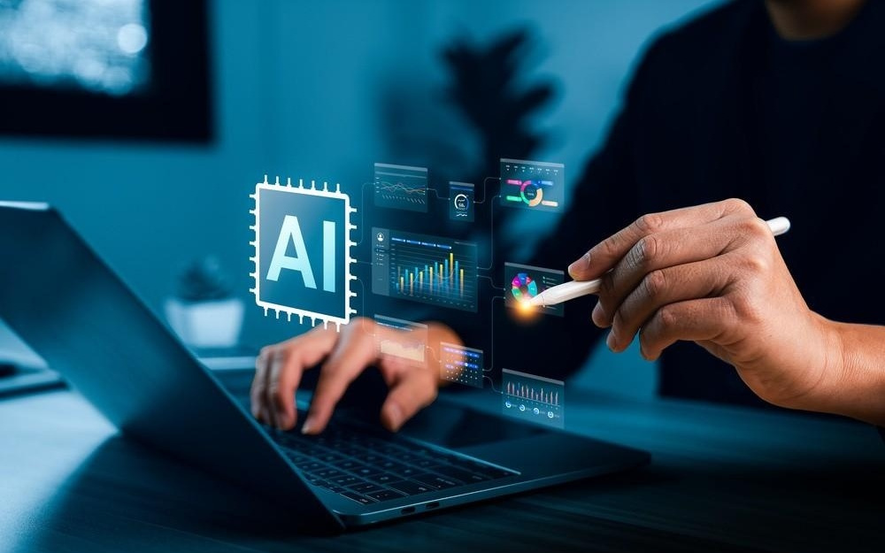 为适应AI时代，澳软件公司裁10%约1600人！美AI大佬支招未来如何选专业