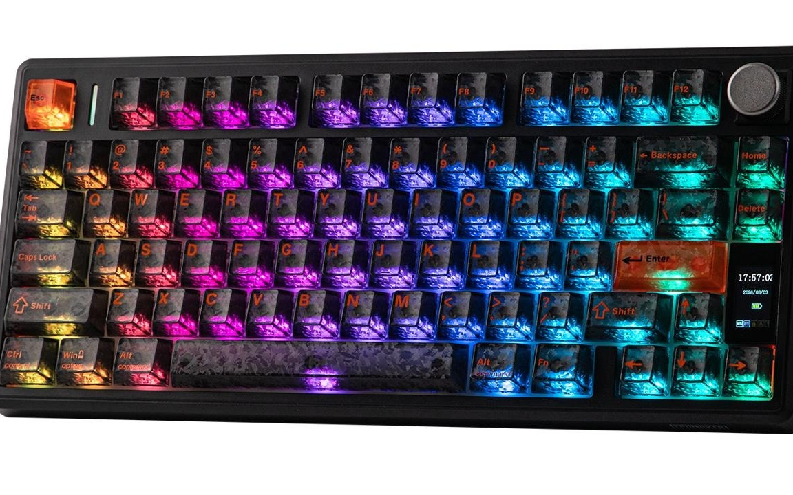 EPOMAKER TH80 V2系列机械键盘发售：PRO款配备1.06英寸彩屏