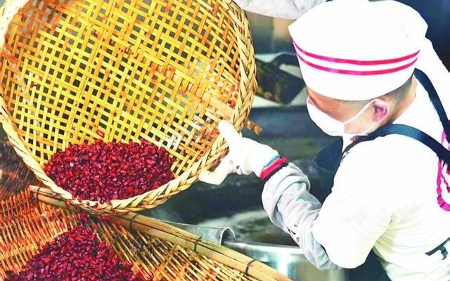 单品销量增长5倍,从流量到“留量” 贵州风味借拼多多出圈?