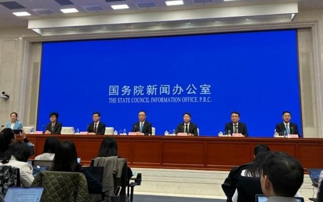 工信部：加速推动5G+、人工智能+、机器人+、工业互联网+、北斗+等重点领域应用场景培育｜快讯