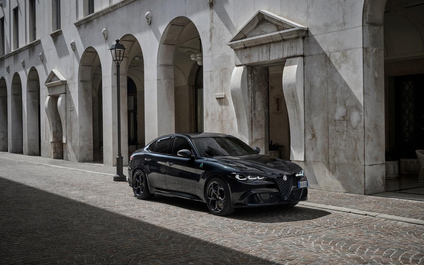 阿尔法·罗密欧全新Giulia/Stelvio将推倒重来，跳票至2028年