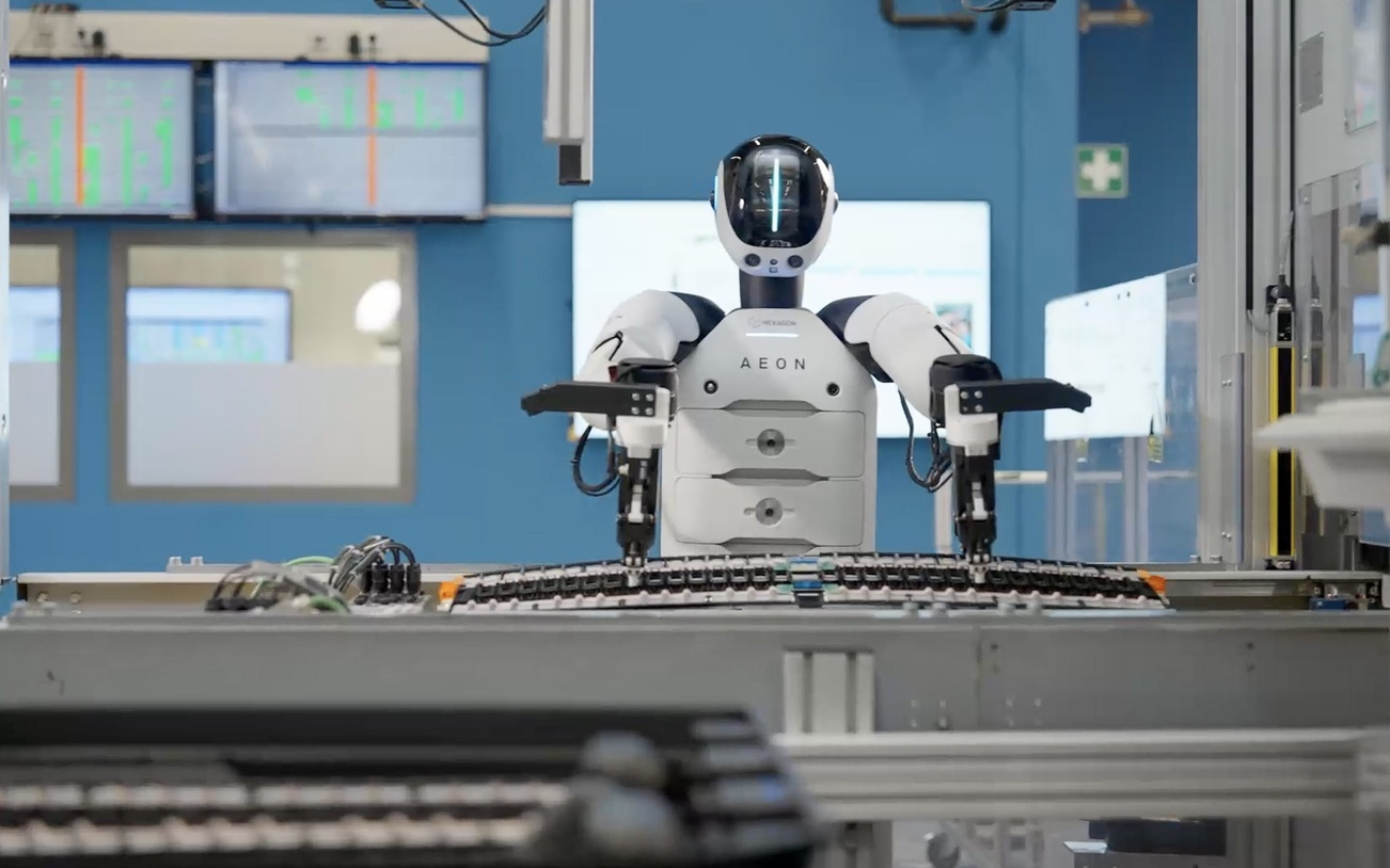 每周能干5天、每天能干10小时,机器人将进入宝马德国工厂打工