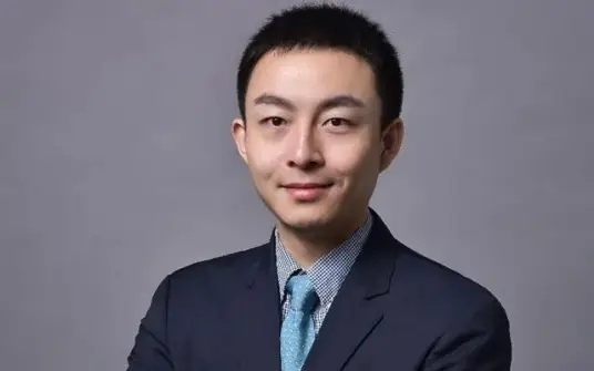 新车上市降价18万元被骂惨！莲花CEO回应降价背刺老车主；三只羊否认借壳美股上市：仅为海外直播运营业务合作；字节估值飙升至5500亿美元