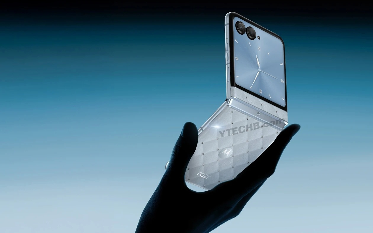 曝联想moto与施华洛世奇联名razr 60小折叠手机，或8月5日发布