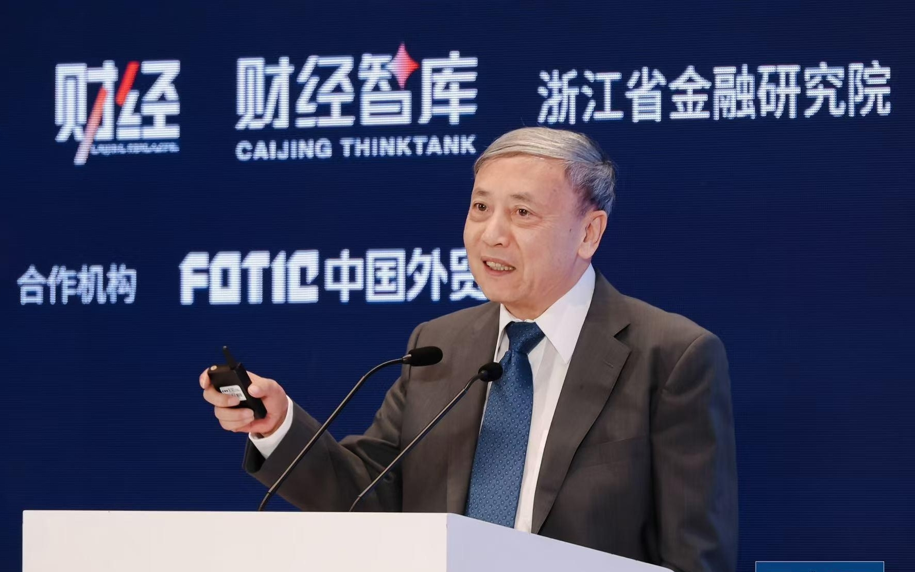 蔡昉：人工智能“对标”高质量发展目标，需要制度环境的支撑