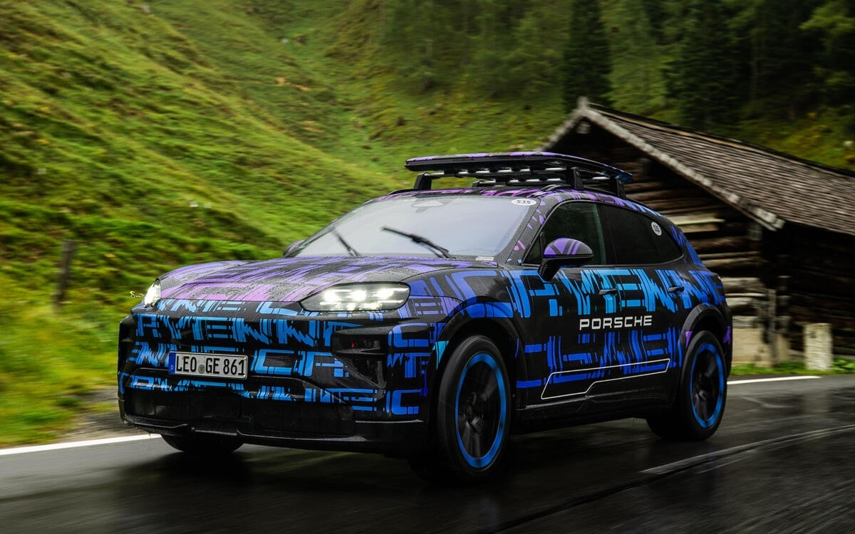 感应充电、千匹马力等“绝技”傍身，保时捷纯电卡宴11月19日发布